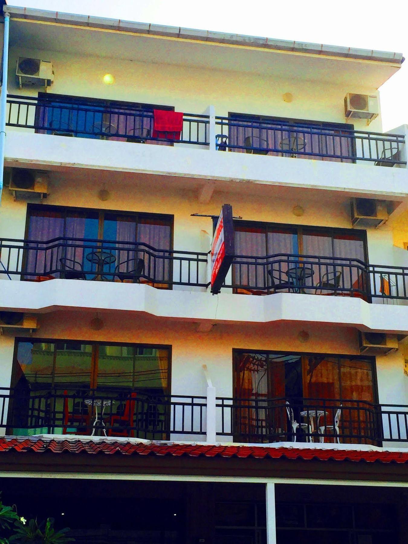 Benetti Lodge Patong Zewnętrze zdjęcie